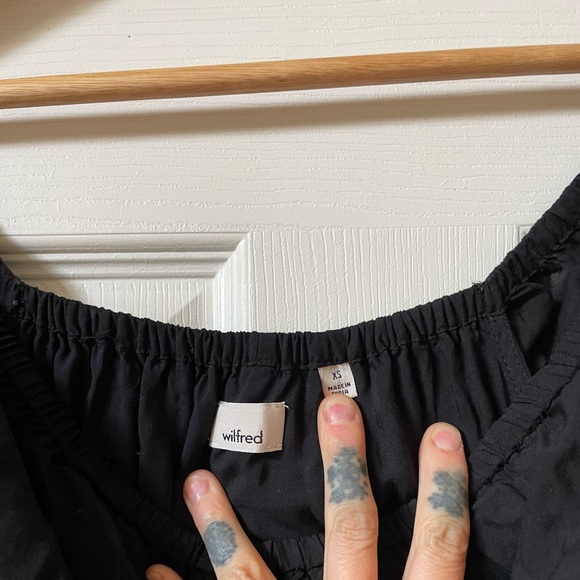 Wilfred off shoulder black dress XS - Picture 2 of 3